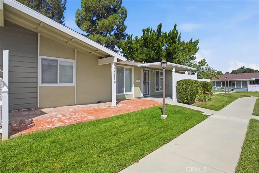 19208 Avenue Of The Oaks #G, Newhall, CA 91321 - #1