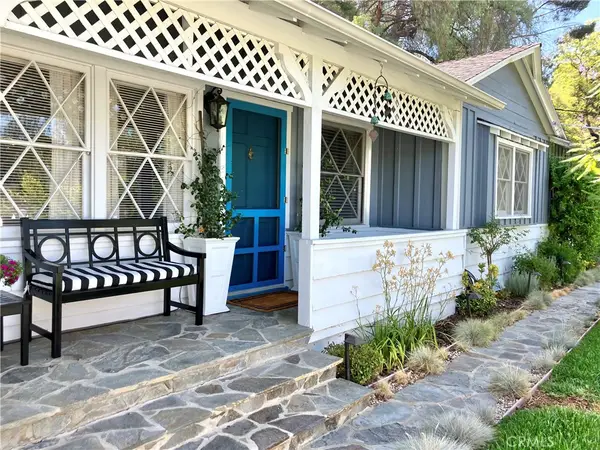 21646 Dumetz, Woodland Hills, CA 91364
