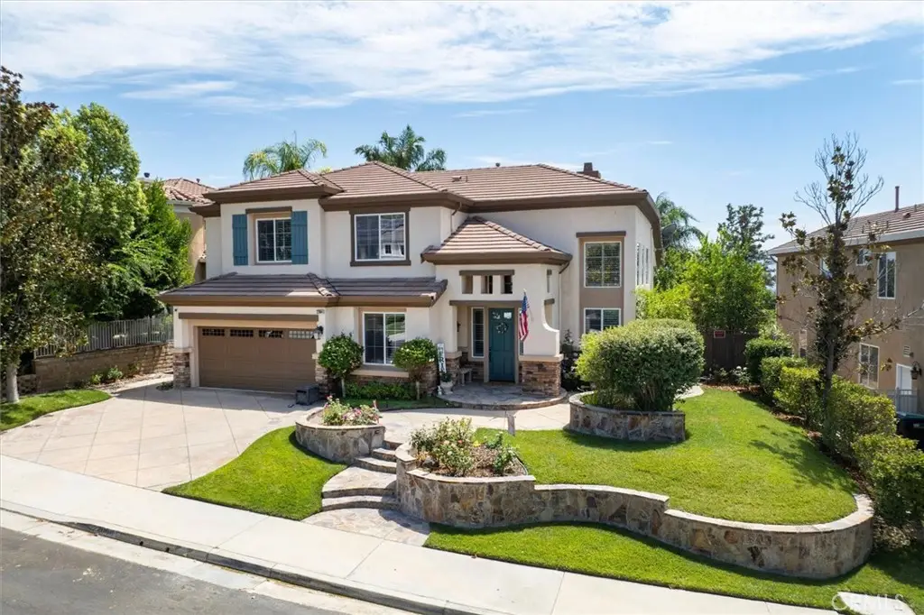 22064 Gold Canyon, Santa Clarita, CA 91390 - #1
