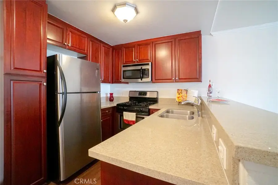 5510 Owensmouth Avenue #209, Woodland Hills, CA 91367 - #3