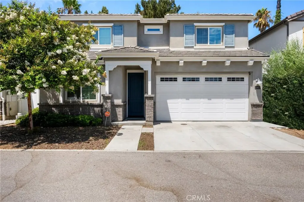 15607 W Lilli Way, Van Nuys, CA 91406 - #1