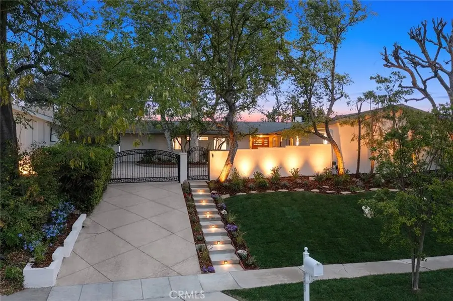 23925 Crosson Drive, Woodland Hills, CA 91367 - #2