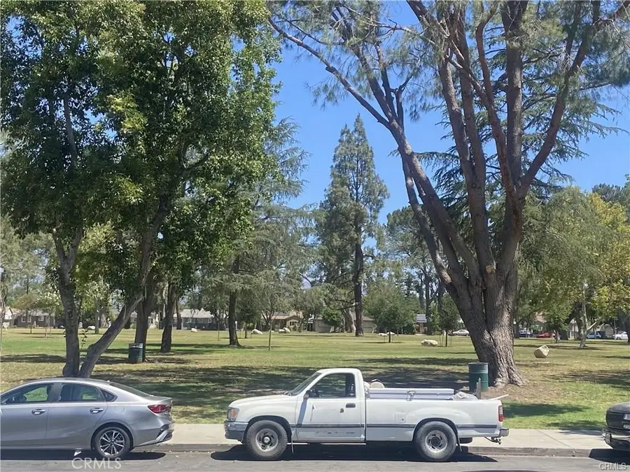 6663 Wilbur #21, Reseda, CA 91335 - #2