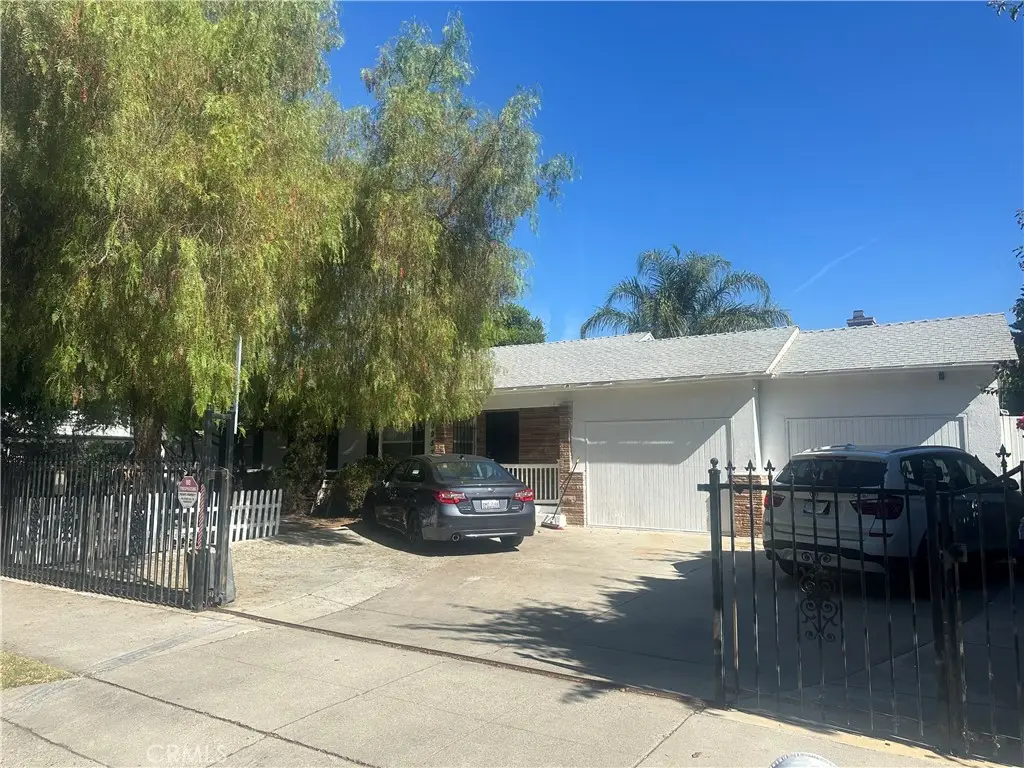 20957 Community, Canoga Park, CA 91304 - #1