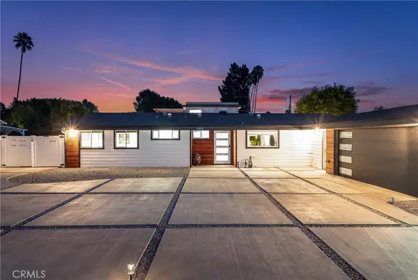 9400 Encino Avenue, Northridge, CA 91325