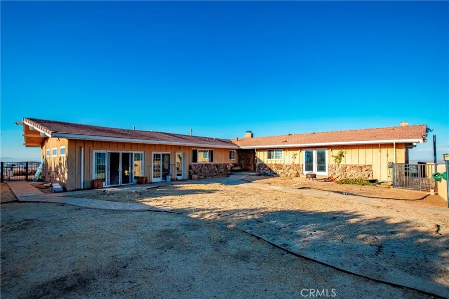 1032 W Avenue S14, Palmdale, CA 93551 - #2