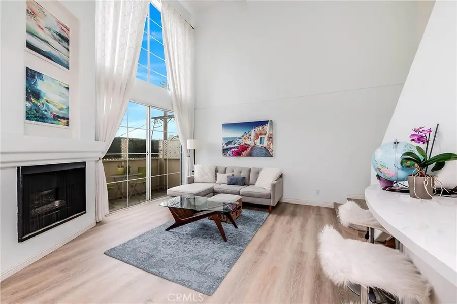 7037 La Tijera #E201, Los Angeles, CA 90045 - #3