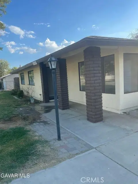 40629 174th E, Lancaster, CA 93535