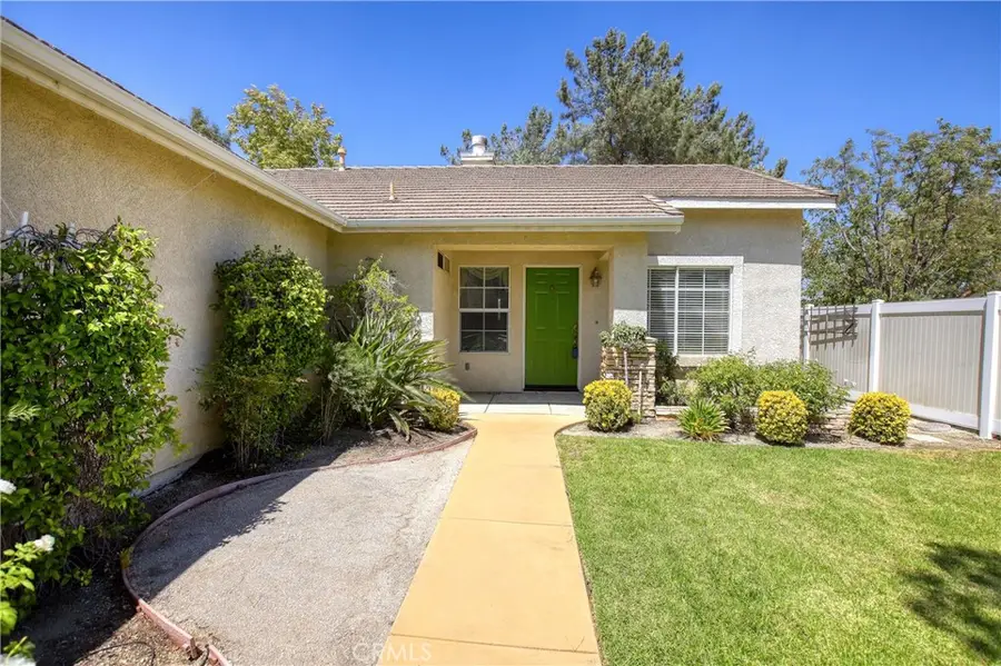 19707 Skyview Court, Canyon Country, CA 91351 - #2