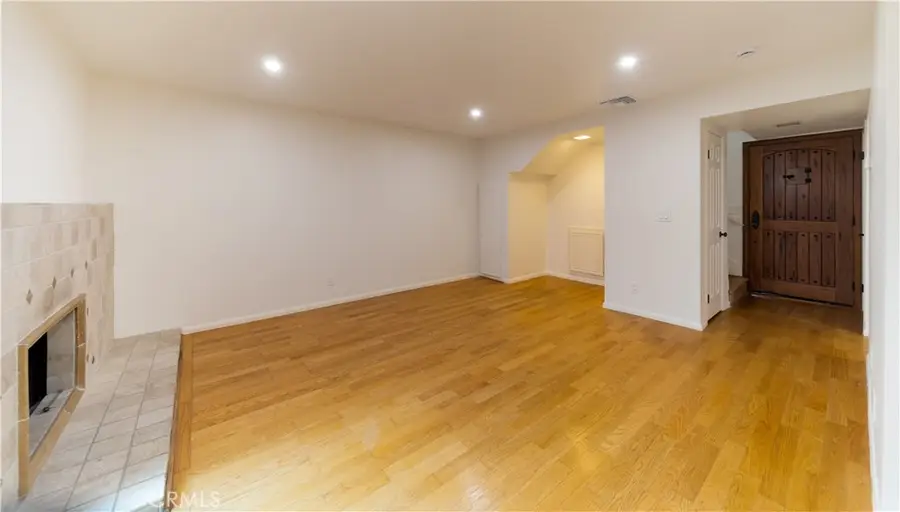 10926 Bluffside Dr. #32, Studio City, CA 91604 - #2