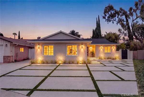 13131 Crewe Street, North Hollywood, CA 91605