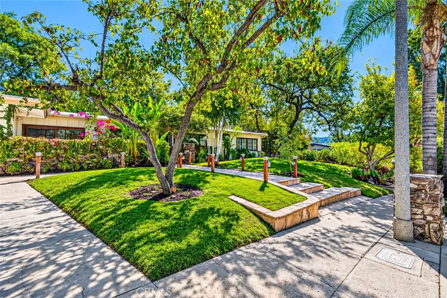 4610 Arriba Drive, Tarzana, CA 91356 - #3