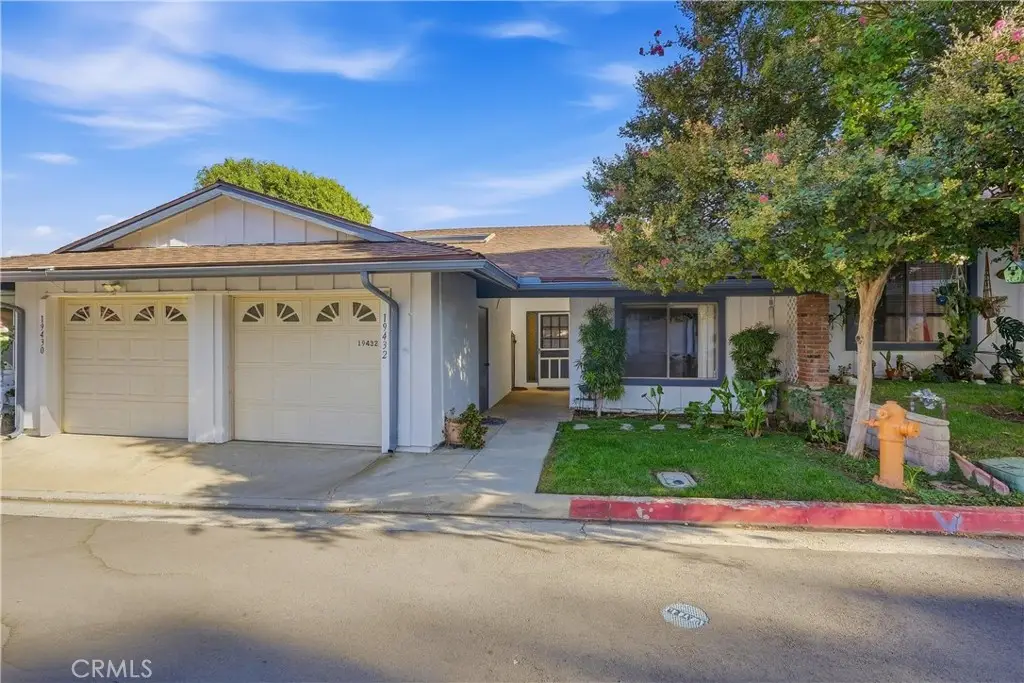 19432 Oak Crossing, Newhall, CA 91321 - #1