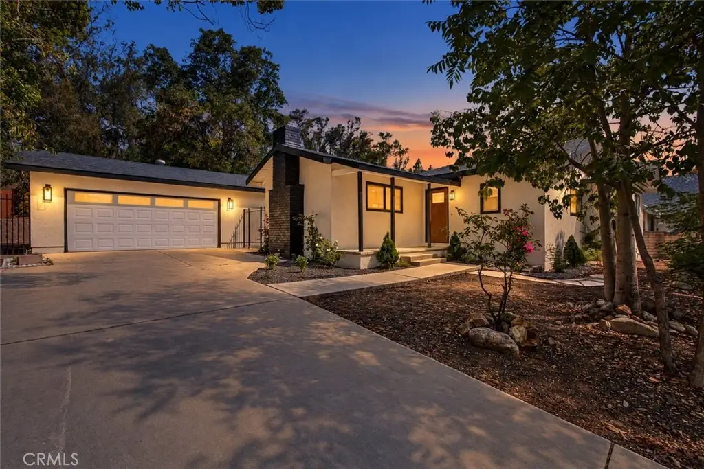 403 W 5th, San Dimas, CA 91773 - #1