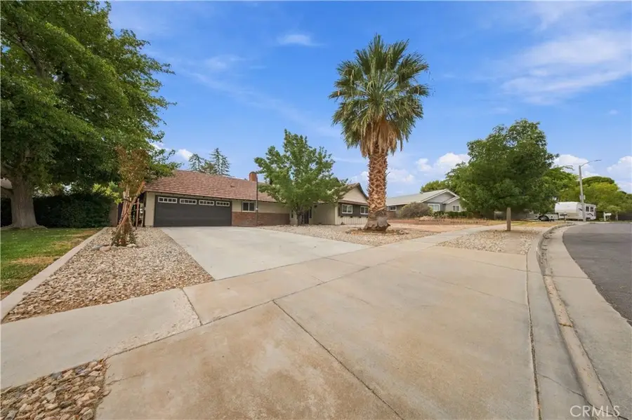 43818 Halcom, Lancaster, CA 93536 - #2