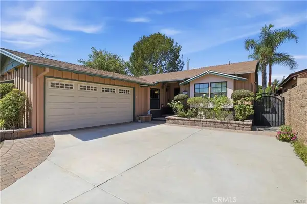 1221 N Lima Street, Burbank, CA 91505