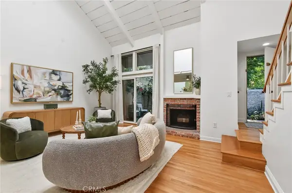 4249 Colfax Avenue #G, Studio City, CA 91604