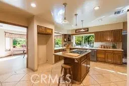 23552 Collins Street, Woodland Hills, CA 91367