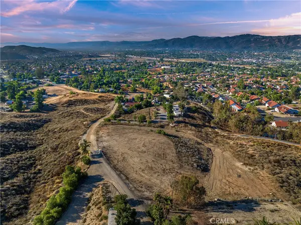 33123 Via Margarita Street, Wildomar, CA 92595