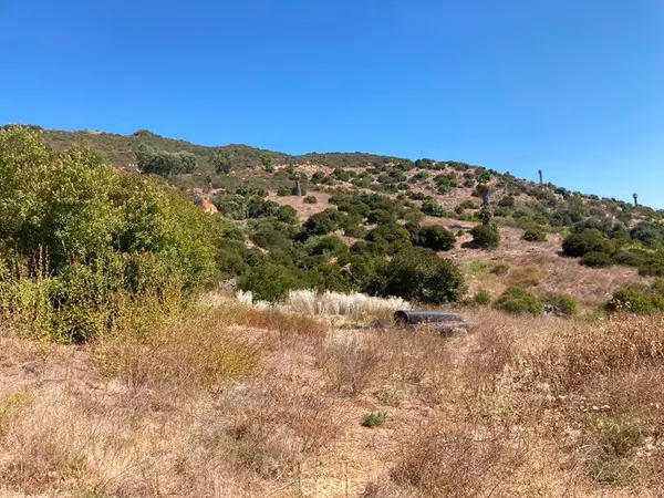 37 El Calamar Road, Temecula, CA 92590