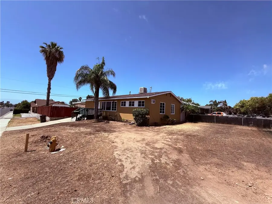 2616 N King Street, Bakersfield, CA 93305 - #3