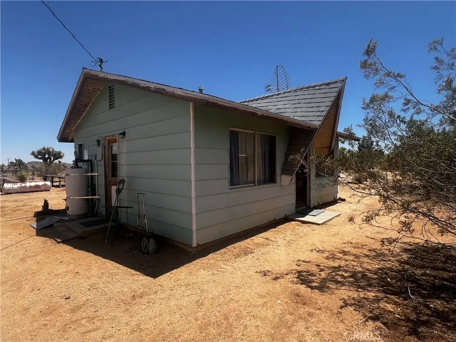1489 Balsa Avenue, Yucca Valley, CA 92284 - #3