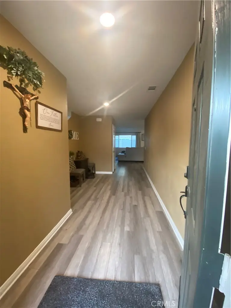 427 Lisbon Place, Santa Paula, CA 93060 - Image #3