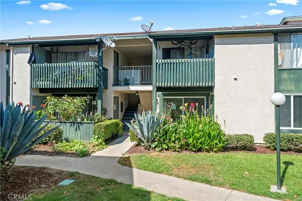 23214 Orange Avenue #7, Lake Forest, CA 92630