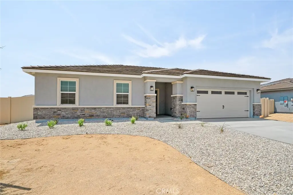 14755 Indigo Road, Apple Valley, CA 92307 - Image #1