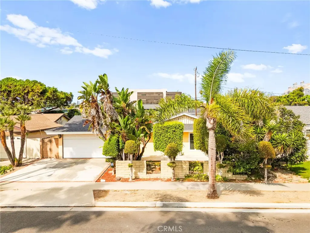 20401 Somerville Lane, Huntington Beach, CA 92646 - #1