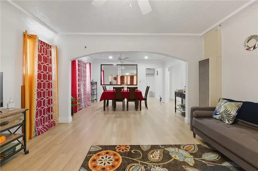 4539 E 53rd St, Maywood, CA 90270 - Image #3