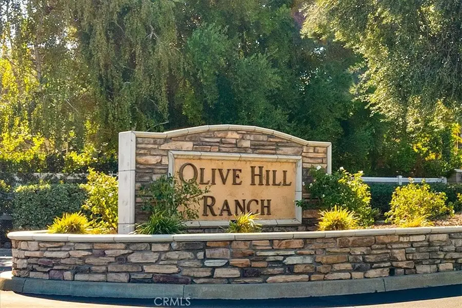 42926 Joshua Tree Court, Murrieta, CA 92562 - Image #2