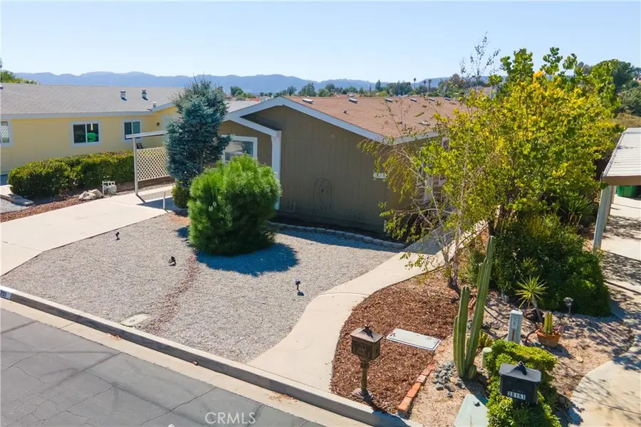 38201 Via La Colina, Murrieta, CA 92563 - Image #2