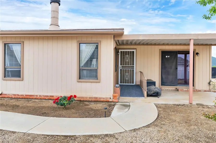 24800 Cornstalk Rd., Wildomar, CA 92595 - #3
