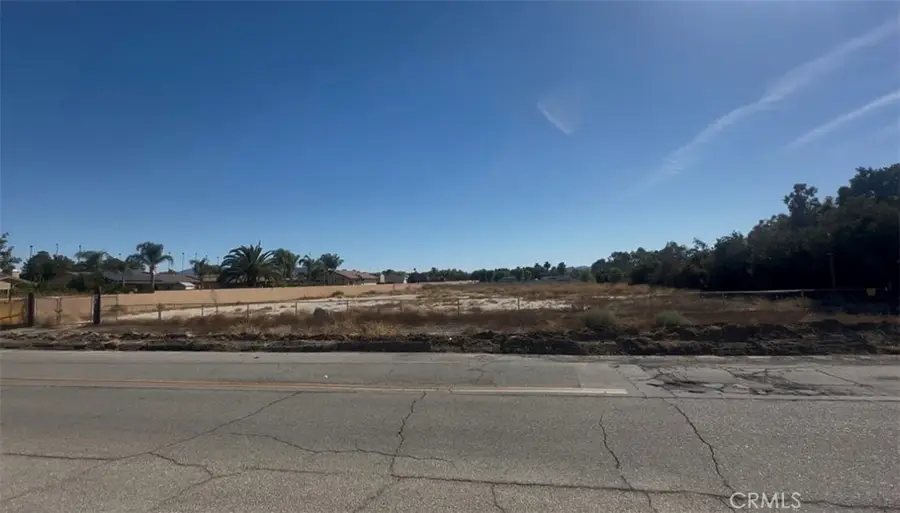 1105 Eaton Avenue, Hemet, CA 92543 - #2