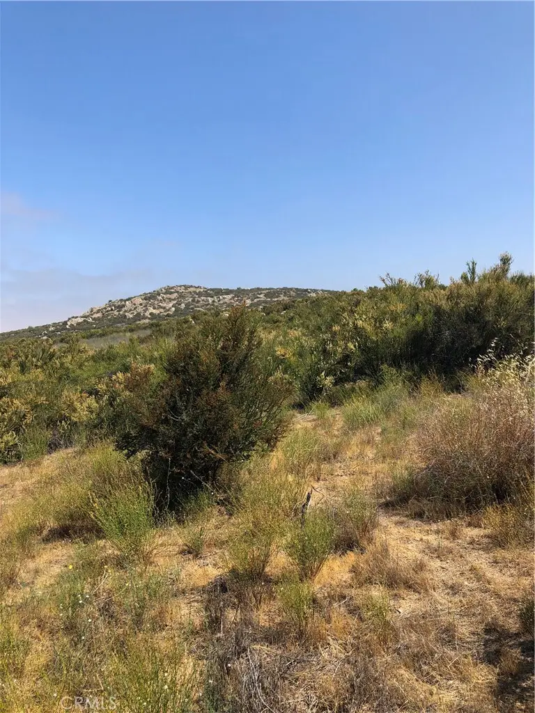 27 Rocky Knoll Road, Hemet, CA 92544 - Image #3