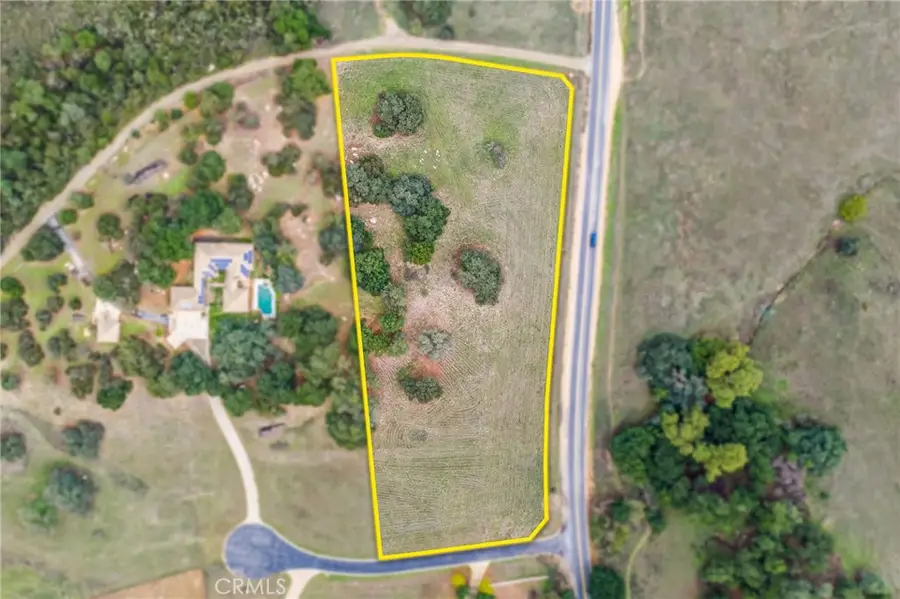 20750 Burl Oaks Court, Murrieta, CA 92562 - Image #3