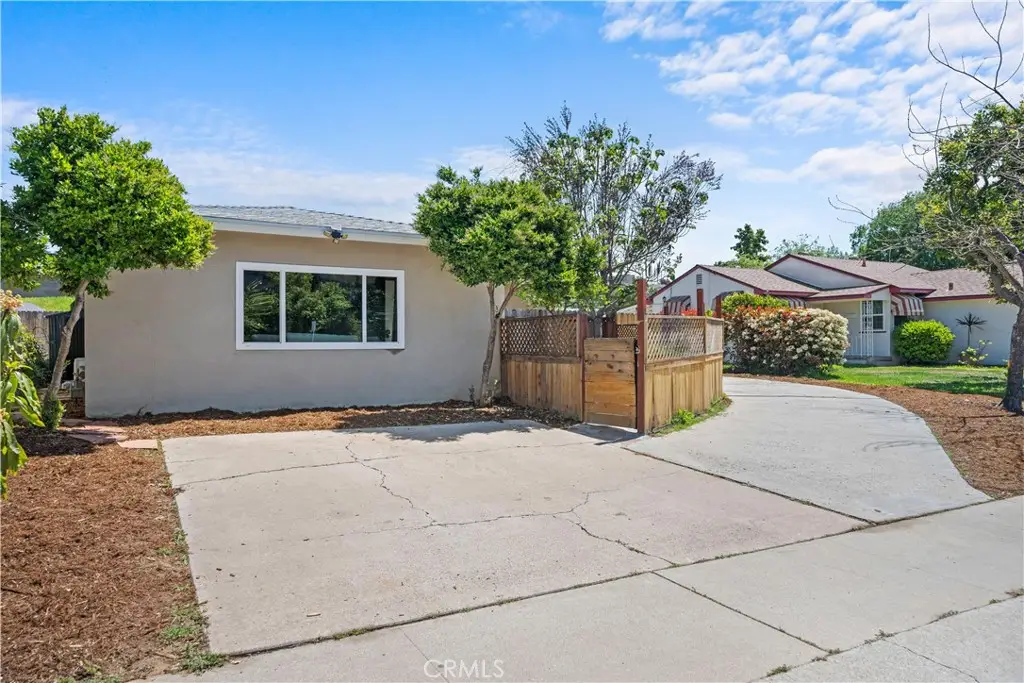 6533 Crawford St, San Diego, CA 92120 - Image #1
