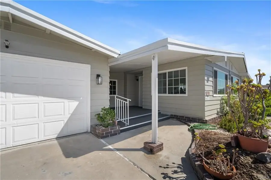 992 S Elk, Hemet, CA 92543 - Image #3