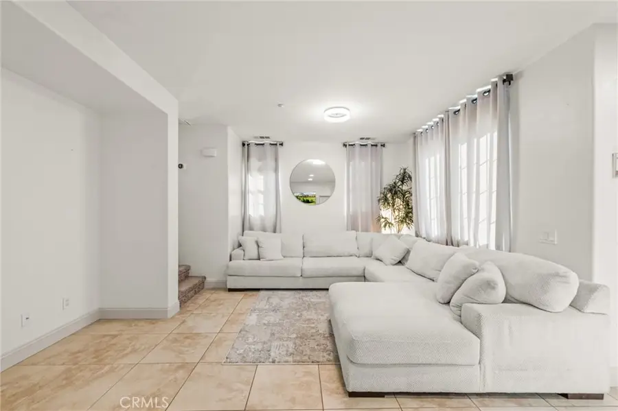 31210 Strawberry Tree, Temecula, CA 92592 - Image #3