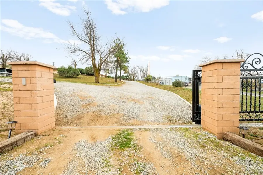 58731 Burnt Valley Road, Anza, CA 92539 - #3