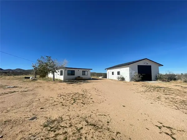 2288 Yetters, Landers, CA 92285
