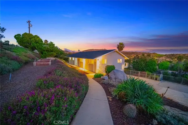 358 Sunrise Circle, Vista, CA 92084