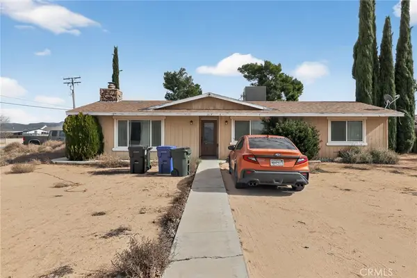 21985 Maumee Road, Apple Valley, CA 92308