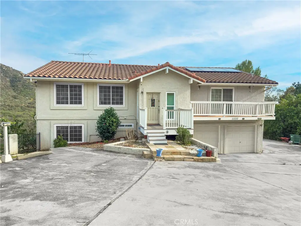 11337 Caprice, Escondido, CA 92026 - Image #1