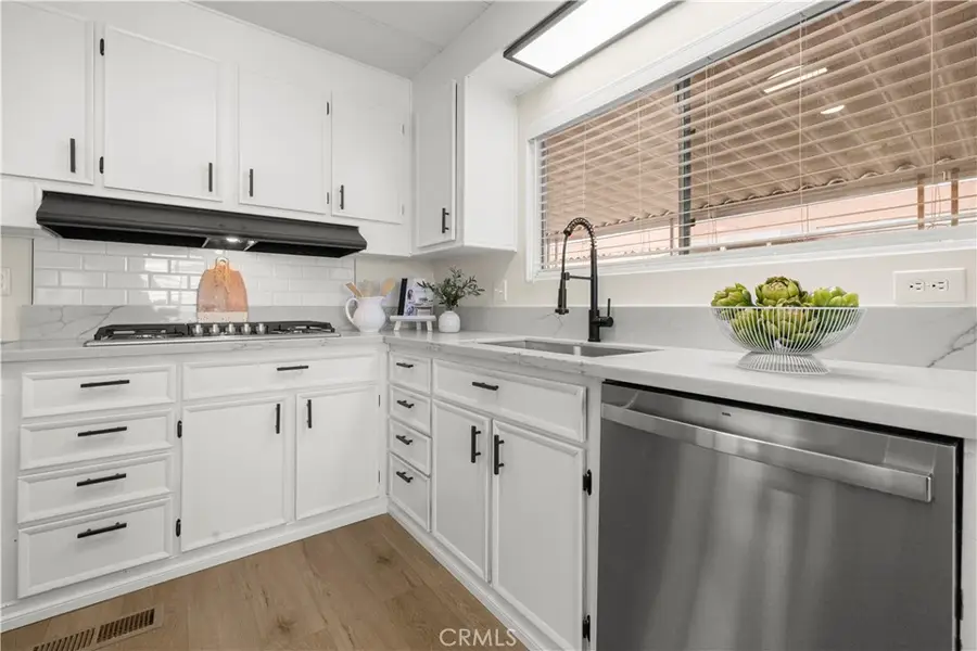 307 S Smith Avenue #5, Corona, CA 92882 - #2