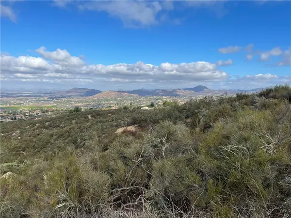 3 Esplendida Way, Temecula, CA 92592