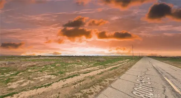 12345 80th Street E, Lancaster, CA 93535