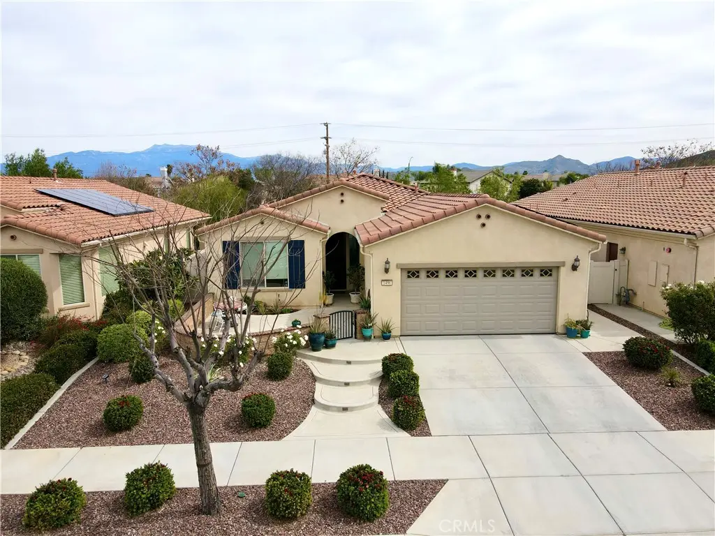 1496 Via Rojas, Hemet, CA 92545 - #1