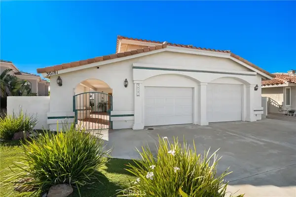 30181 Swan Point, Canyon Lake, CA 92587